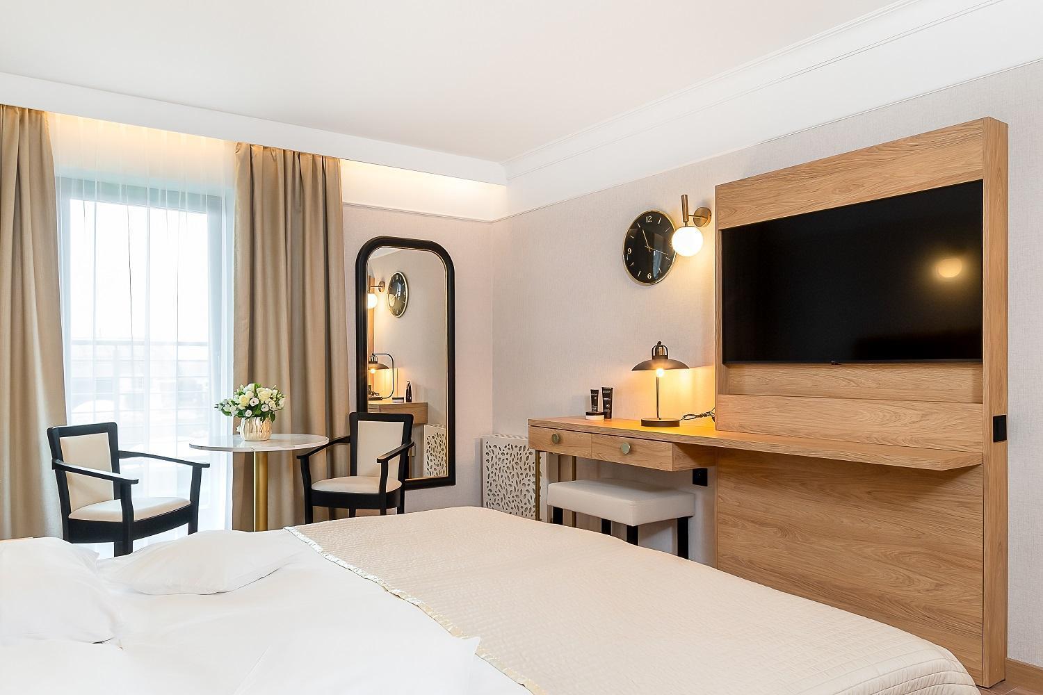 Hotel Medical Spa Malinowy Zdroj Solec-Zdrój Buitenkant foto